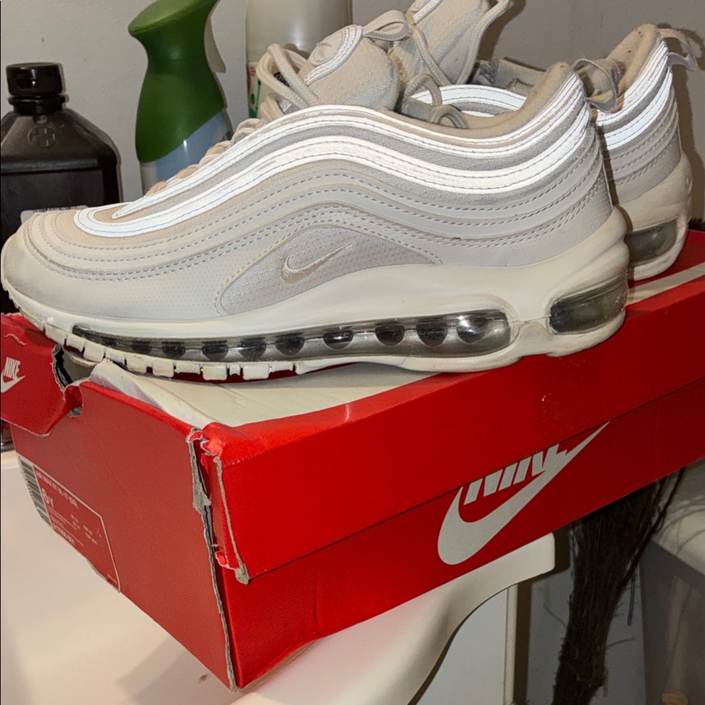 Nike Air Max 97 in Cream and White